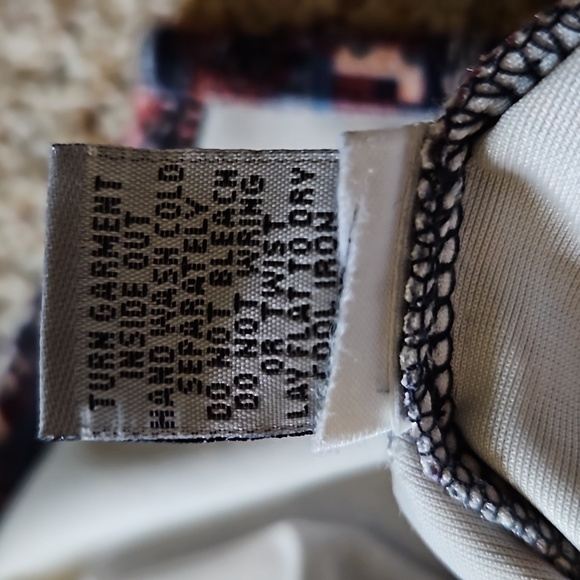 Velour Top - Picture 5 of 5